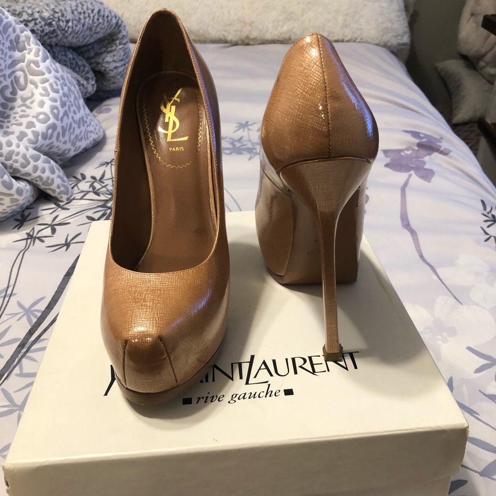 YSL Yves Saint Laurent Tribute Heels. Taking offers!